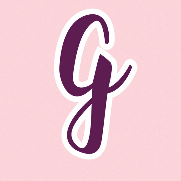 Meet your Posher, Grace - Picture 1 of 3